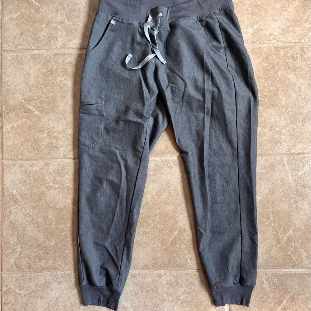 Figs Zamora Regular Grey Medium Scrub Pants
